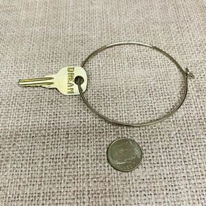 Gold Dream Affirmation Key Bracelet‎